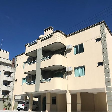 Residencial Recanto Do Colibri بومبينهاس المظهر الخارجي الصورة